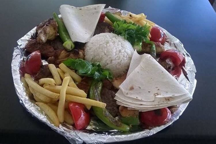 Rivano Pizza Cafe Restaurant Yakacik Istanbul